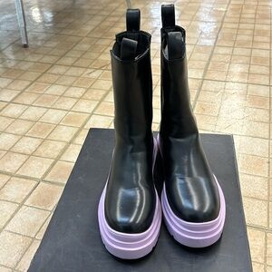Azaleawang,size 9, Black&purple